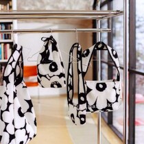 マリメッコのニットバッグが再登場♡Unikkoブラックがこの春復活