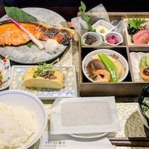 京都･四条烏丸エリア初出店｢牛カツ京都勝牛 四条烏丸SUINA室町店｣朝食はちりめん山椒付