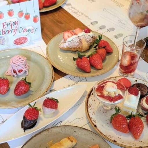 明け方前に収穫した苺も楽しめる♡ハイアット リージェンシー 京都アフタヌーンティーブッフェ