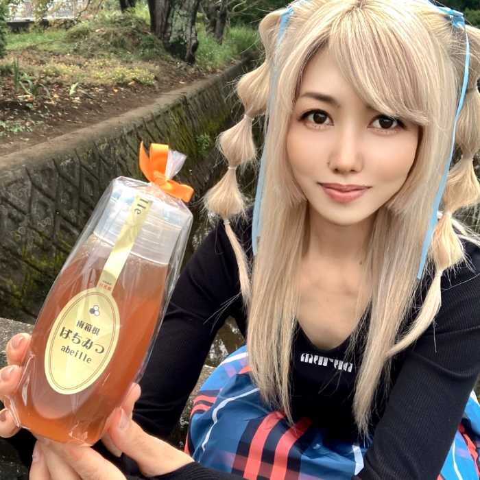 abeilleのはちみつと筆者のりぴよ