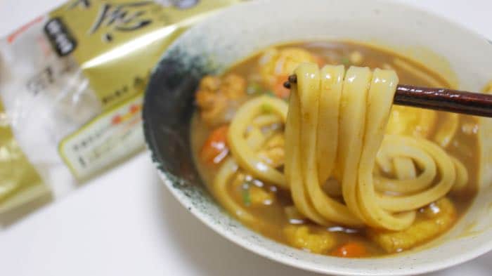 カトキチカレーうどんの丹念麺