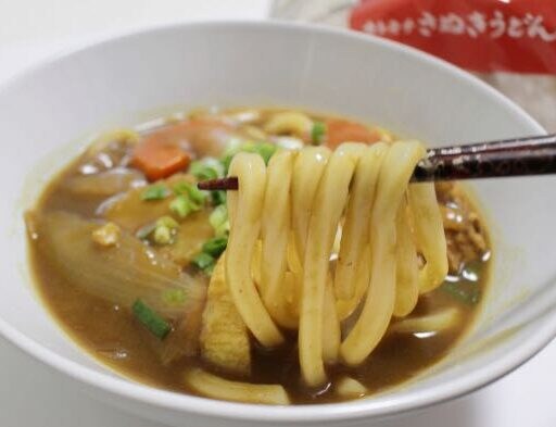 次の日カレーはカトキチで楽しむ、カレーうどんというご褒美
