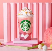 スターバックスのひなまつり限定♡白桃香る華やかフラペチーノ登場
