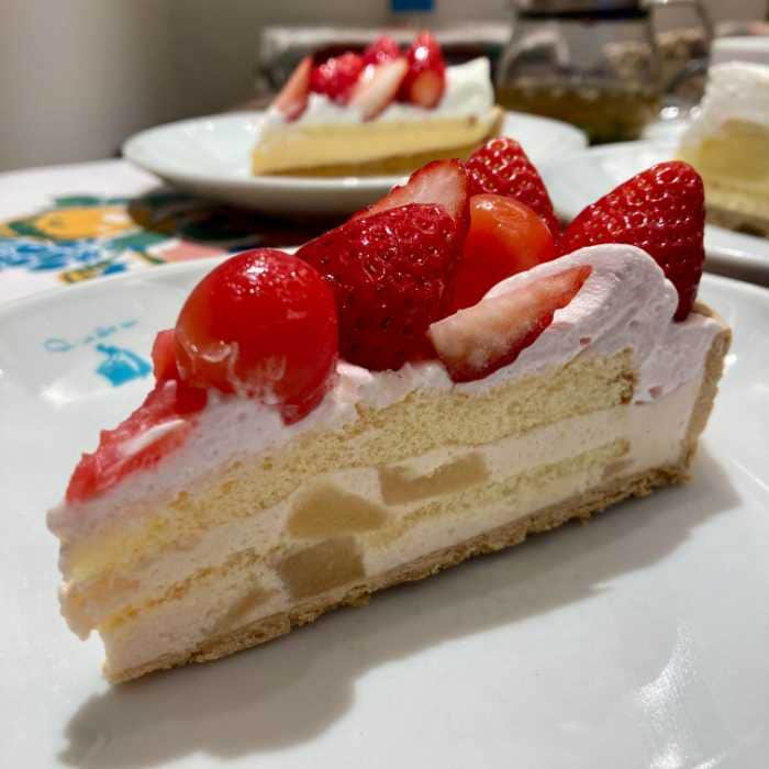 キルフェボンの結晶型 “ル ガール”クリームチーズムースのタルト ～桜風味～カット