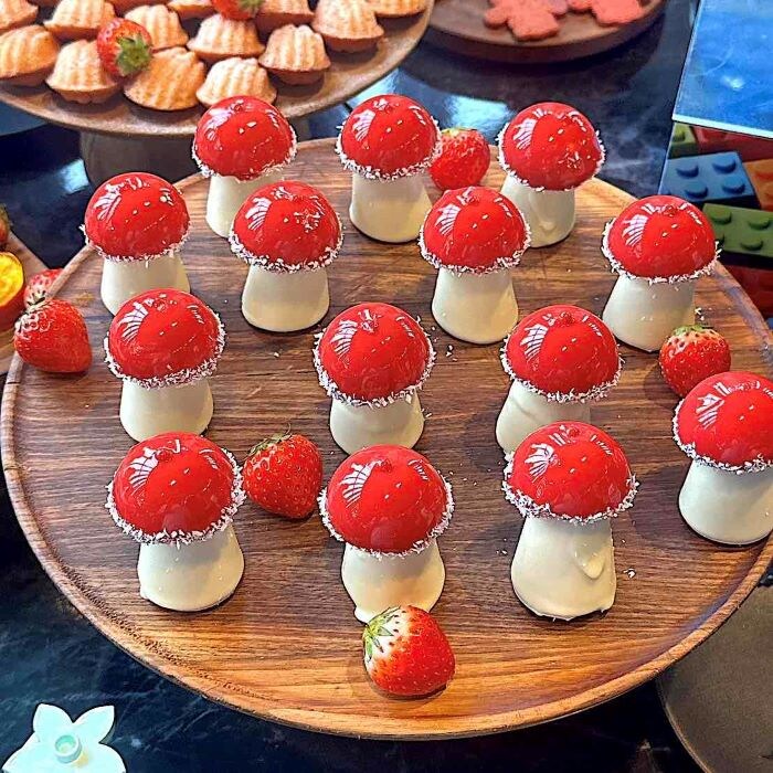 コンラッド大阪「Toys & Treats」ストロベリースイーツビュッフェ⑤