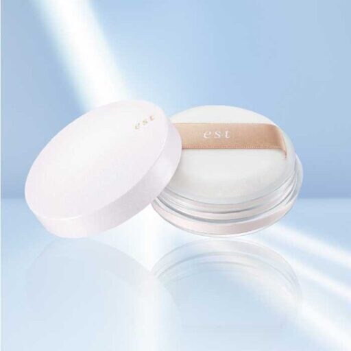 estの限定ルースパウダー登場！夏の透明感肌を叶える新作