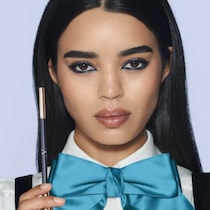 ヴァレンティノ ビューティのアイライナー新色登場！春のブルー系4色