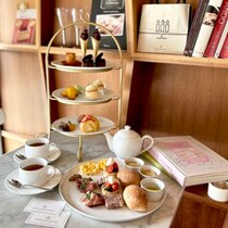 創業の地 「アンリ・シャルパンティエ 」芦屋本店でいただく「アフターヌーンティー」