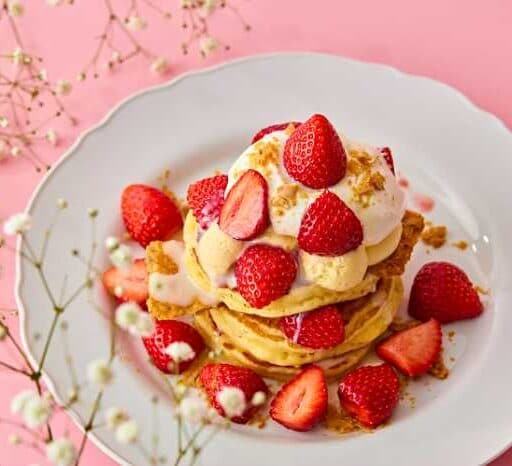 J.S. PANCAKE CAFEで楽しむあまおう尽くし♡春限定ミルフィーユパンケーキ登場