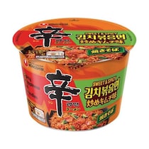 辛ラーメン新作「炒めキムチ」焼きそばカップ登場！甘辛SWICYな旨さに注目