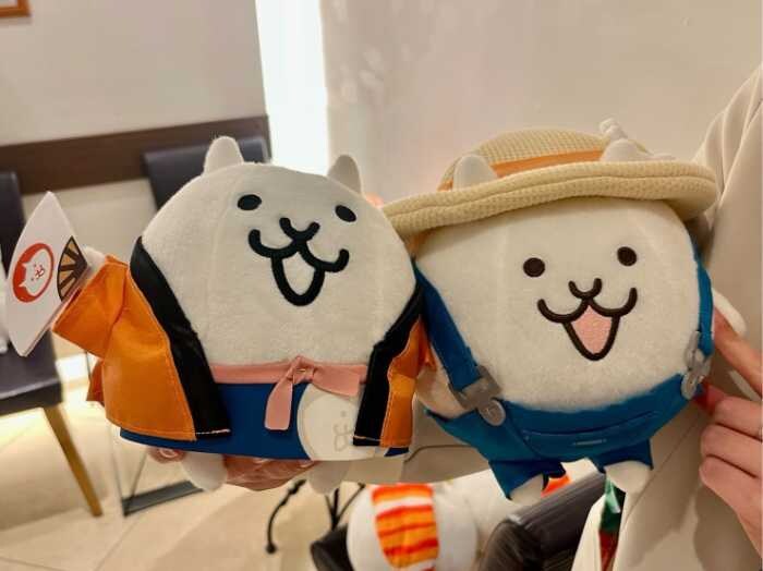 人気ゲーム“にゃんこ”シリーズのぬいぐるみ