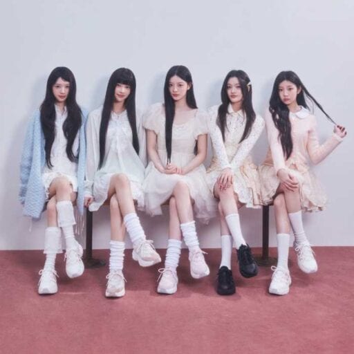 FILA×ILLIT新作スニーカー登場♡可愛さ満点WAVYDAY FLOWに注目