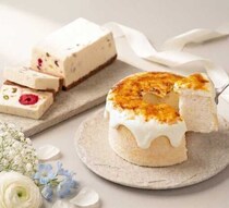 This is CHIFFON CAKE.特別セット♡5周年限定スイーツ登場