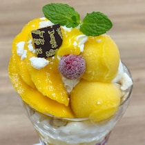 この季節だけのご褒美♡デニーズの“とろけるマンゴーデザート”が優勝すぎる！