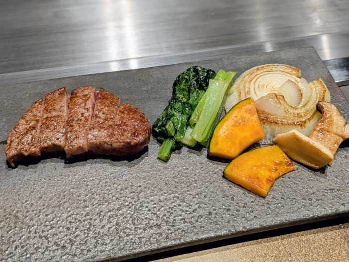 ホテル阪神大阪のステーキハウス｢ロイン｣⑨