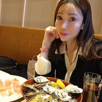 【淀屋橋】取りに行かなくていい!? 新感覚フードホール「ヨドヤバ」が話題すぎる♡