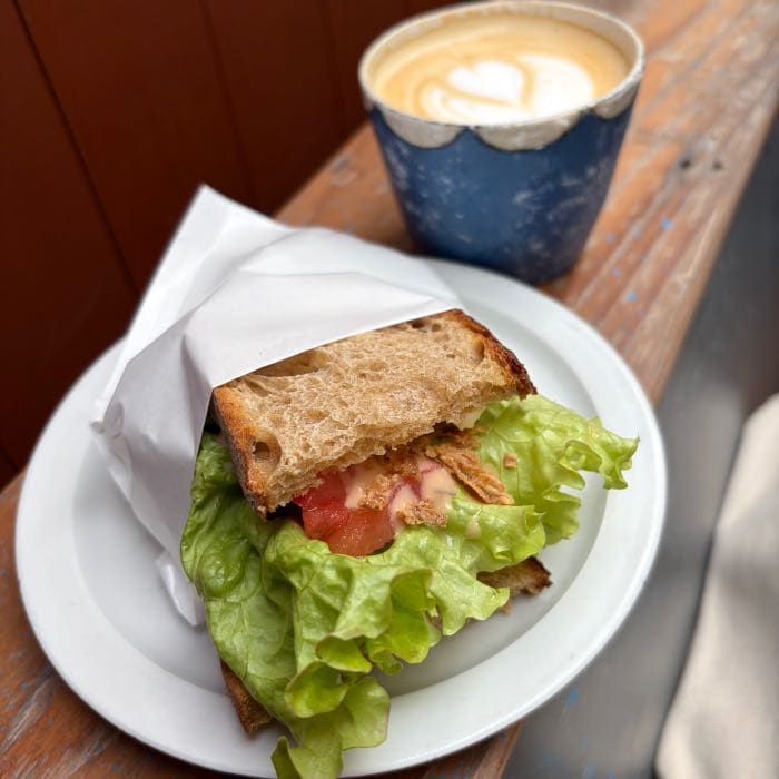 私立珈琲小学校のサンドイッチ2
