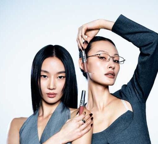 Laka パーフェクトツインリップ新作♡2wayで楽しむ全10色登場