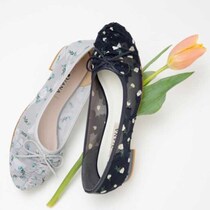 ダイアナのバレエシューズ新作♡WEB限定小花柄で春夏コーデ