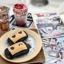 ユーハイムのバウムクーヘンAI職人「THEO」のショールーム&カフェが登場！