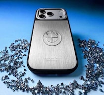 BMW×CASETiFYコラボ登場！サステナブル×洗練デザインの新作スマホケース
