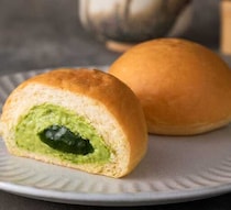 八天堂×抹茶好き必見♡ファミマ限定とろける出雲抹茶くりーむパン登場