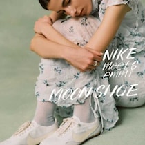 emmi×NIKE限定スニーカー登場♡洗練MOONSHOEの魅力