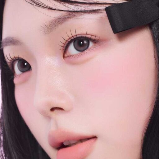 エチュードの新作マスカラで叶う♡束感ロングまつ毛の最旬アイメイク