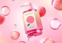 ハニークのピーチの香り限定登場♡甘く癒やす蜜髪ヘアケアに注目