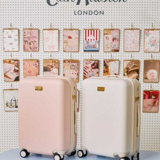 Cath Kidstonの新作キャリーケースが登場♡旅気分高まる上品デザインに注目