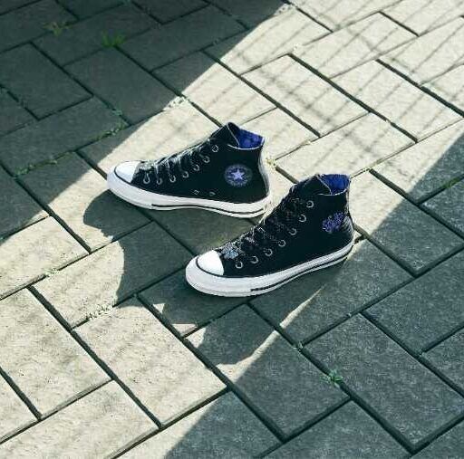 CONVERSE×ANNA SUI第2弾♡蝶刺繍が映える限定オールスター登場