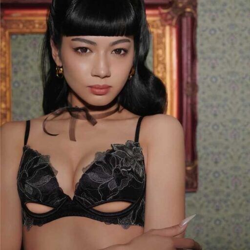RAVIJOUR新コレクション解禁♡花と艶が彩るセンシュアルランジェリー