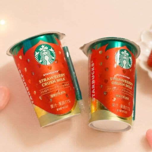 初夏のご褒美に飲みたい♡ スタバの新作「ストロベリークラッシュミルク」がファミマ限定で登場！