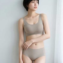 moophemのシームレスブラ新作♡24時間快適な美シルエットインナー登場