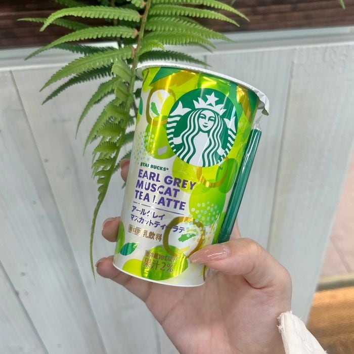 スターバックスのアールグレイマスカットティーラテ②