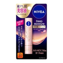 ニベアの新作「美容液スティック」登場！ふっくら唇へ導く高保湿リップに注目