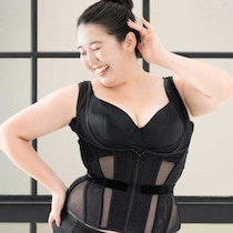 コルセット「Gina」新登場！ブラを選ばず美シルエットを叶える注目作