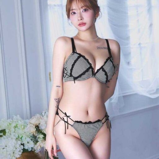 Enfel新作ランジェリー登場♡ギンガムチェック×レースで叶える愛されスタイル
