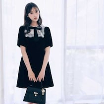 SNIDELのWEB限定ドレスが登場♡繊細レースとリボンが映える上品ワンピースに注目
