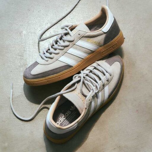 adidas Originals×ADAM ET ROPE’限定モデル登場！夏映えするグレースニーカー