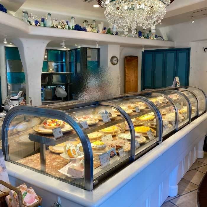 キルフェボン浜松店のショーケース