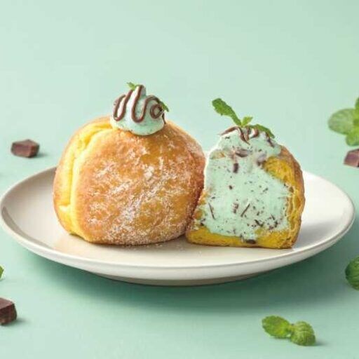 UNI DONUTSのチョコミントが期間限定登場!横浜ベイクォーター限定の爽やか生ドーナツ