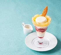 ヨックモック青山本店限定！ブランマンジェ＆ダックワーズが現代風に復刻