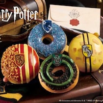 クリスピー・クリーム・ドーナツにHarry Potterの魔法が到来！4寮を彩る限定スイーツが発売