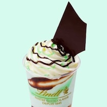 リンツのチョコミントが進化♡カカオ52％が香る新ショコラドリンク登場
