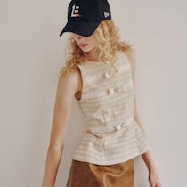 LILY BROWN×NEW ERA®の別注アイテム誕生！ときめくロゴキャップに注目