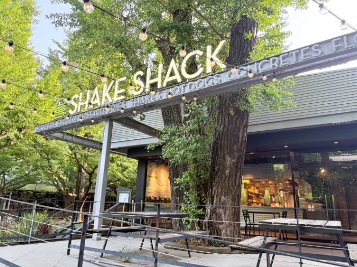 シェイクシャックの外観
