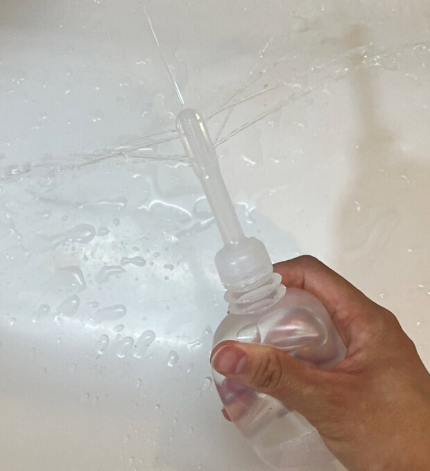 「ダラダラ生理」をスッキリ洗浄！？市販の腟内洗浄アイテム3つを徹底比較！【婦人科医監修】