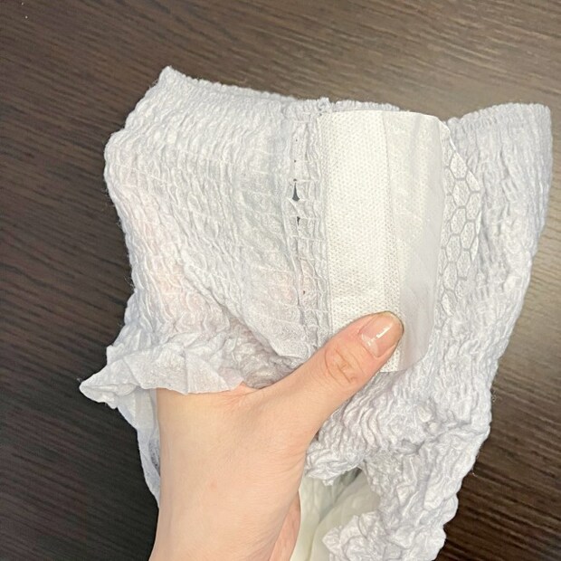 ショーツ型なのに…？ ズボンを脱がずにラクラク交換！ SNSで話題の「お出かけ交換ショーツ」を試してみた♪