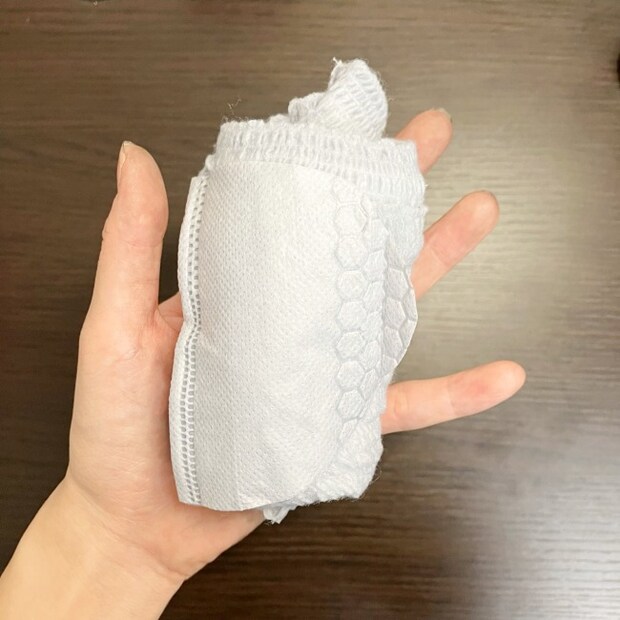 ショーツ型なのに…？ ズボンを脱がずにラクラク交換！ SNSで話題の「お出かけ交換ショーツ」を試してみた♪